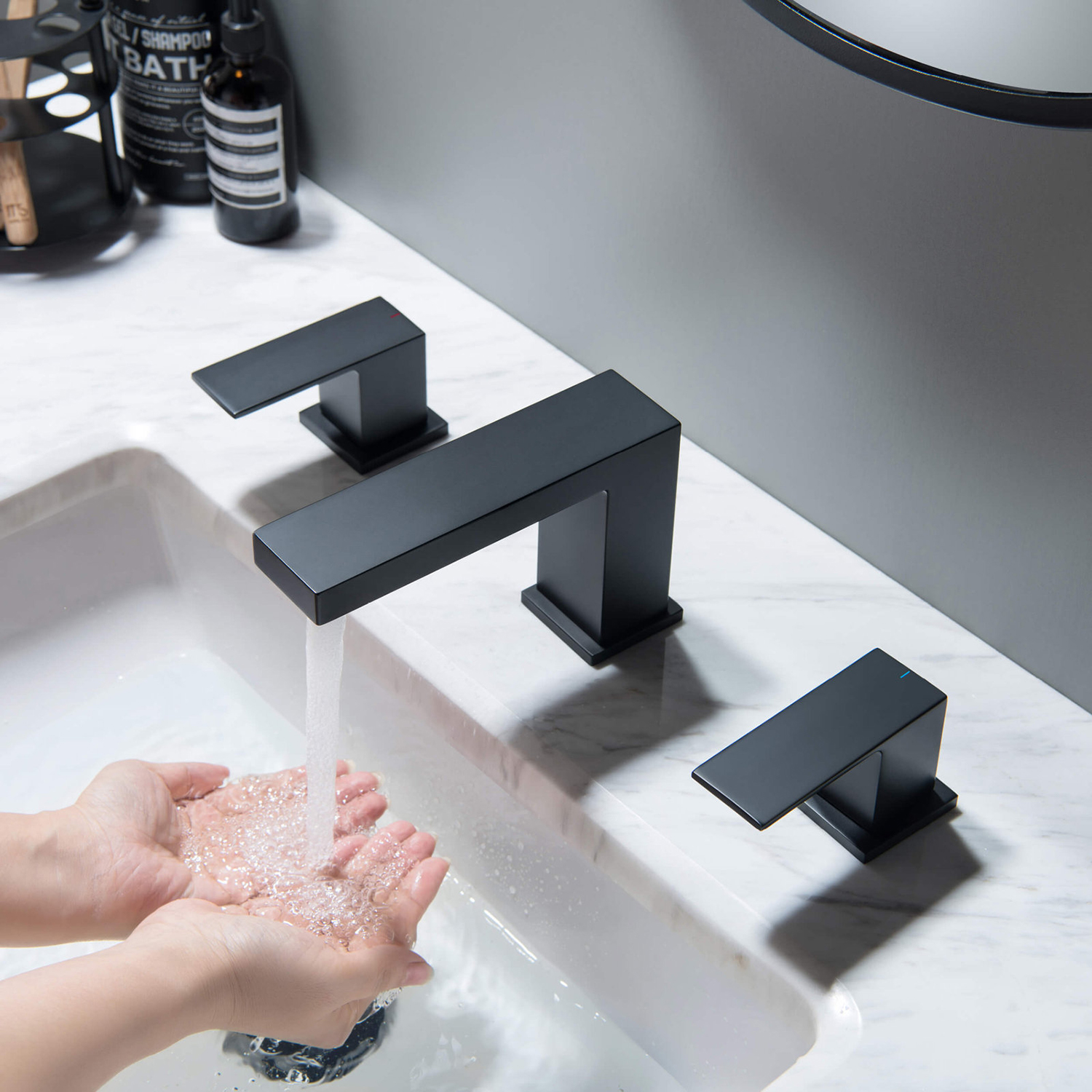 CUPC Faucet Factory Rubinetto da bagno diffuso in ottone nero di lusso da 8 pollici con doppie maniglie per lavandino del bagno
