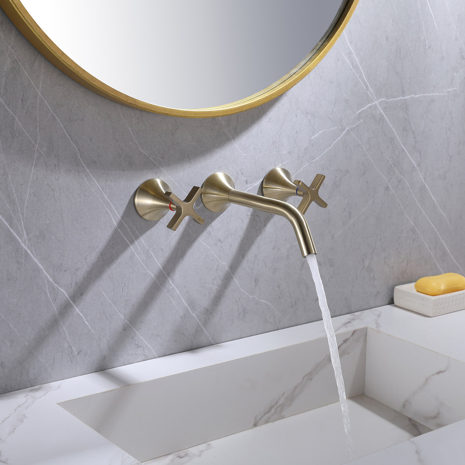 Set lavabo contemporaneo con doppia maniglia in miscelatore per rubinetto da bagno in ottone con montaggio a parete