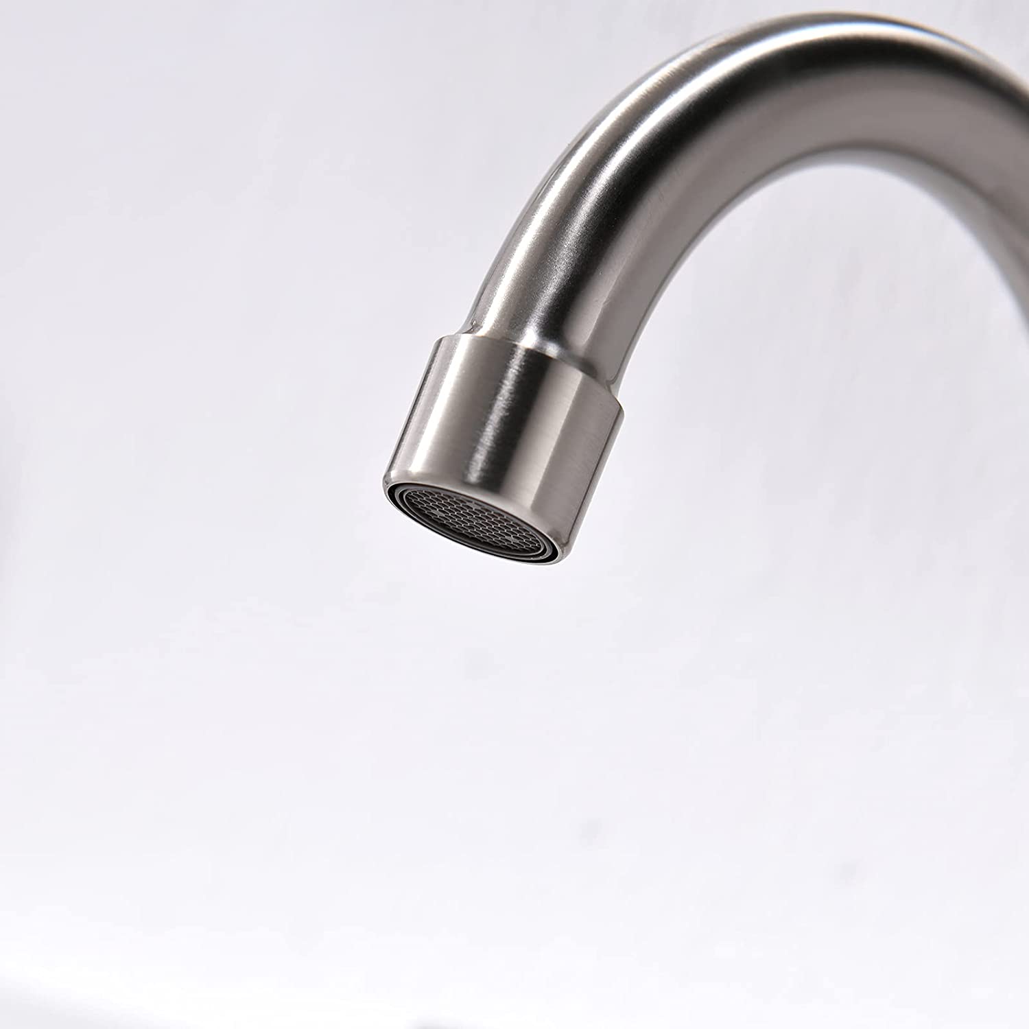 Rubinetto per lavabo da bagno diffuso Aquacubic con doppia maniglia in superficie cromata da 8 '