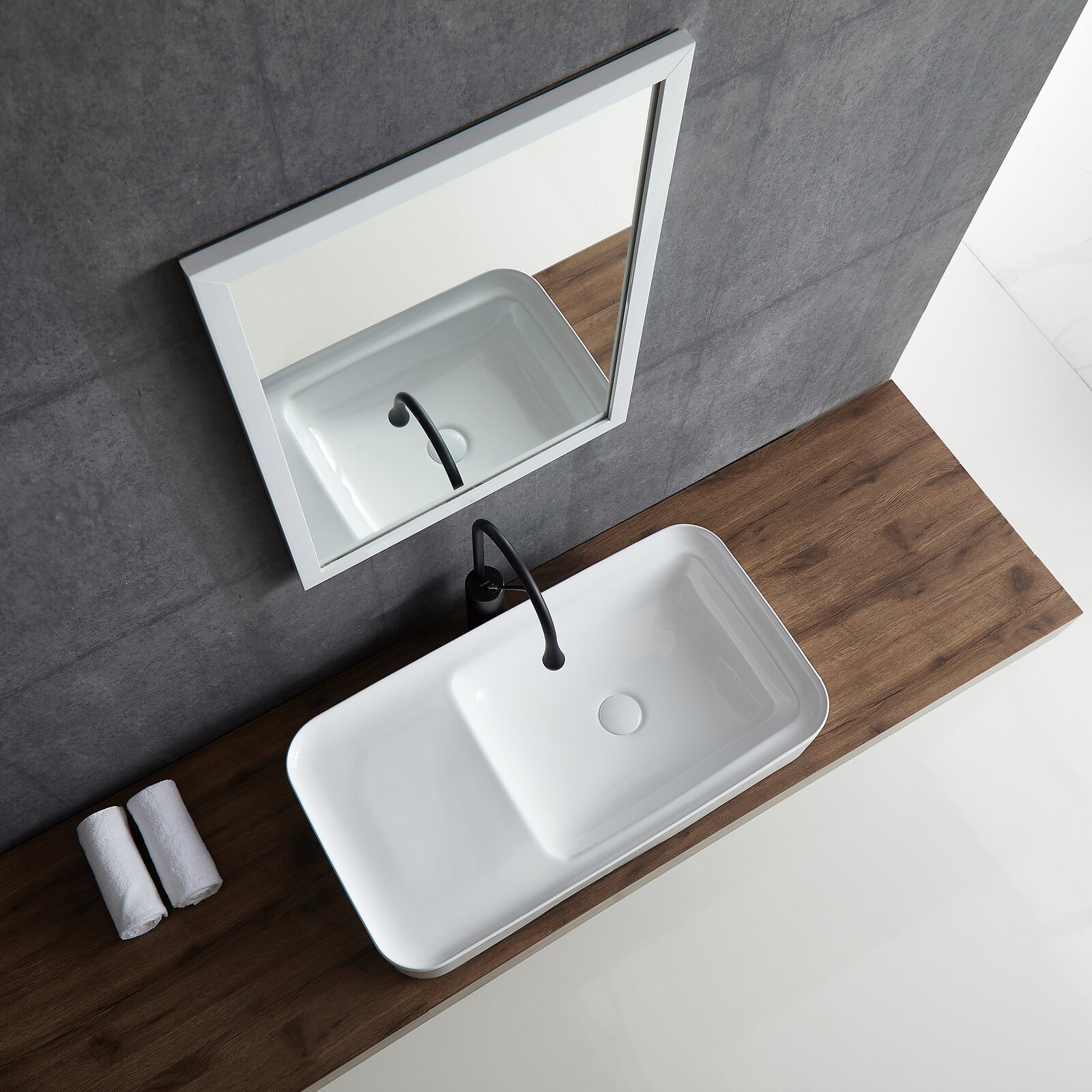 Lavandini da bagno bianchi di forma speciale personalizzata sopra il lavabo artistico in ceramica da appoggio in porcellana