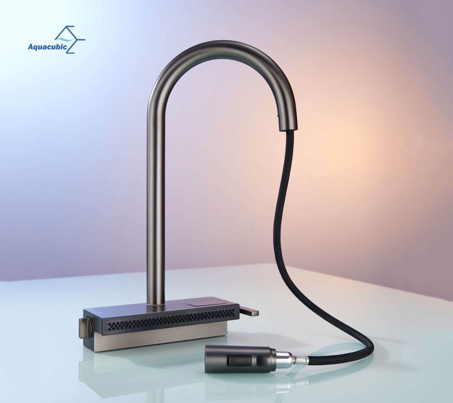 Rubinetto da cucina a cascata con display intelligente per vendita calda su ordinazione in fabbrica. Rubinetto da cucina a cascata con doppia funzione