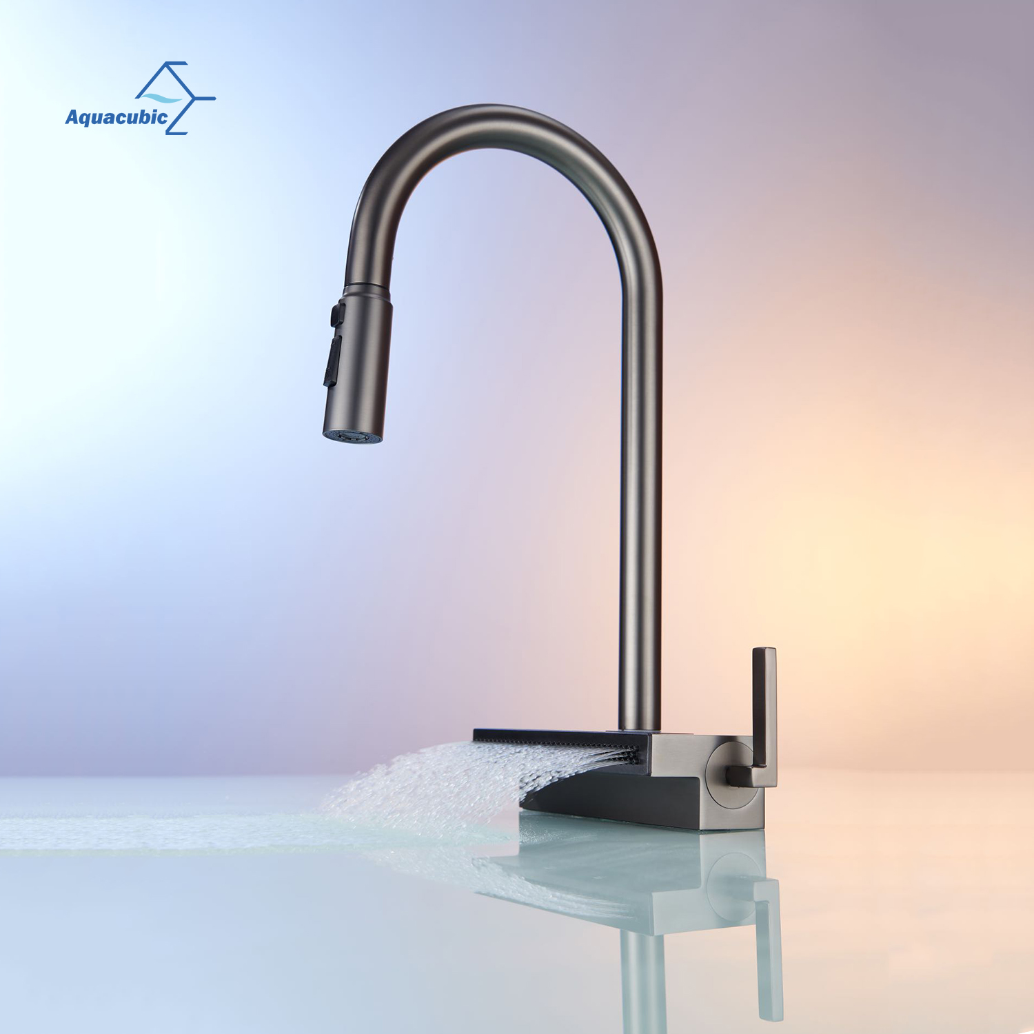 Rubinetto da cucina a cascata con display intelligente per vendita calda su ordinazione in fabbrica. Rubinetto da cucina a cascata con doppia funzione